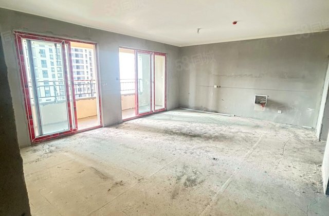 融信时光之城3室2厅137㎡72万二手房图片