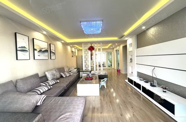 龙泉花园东苑4室2厅2卫158㎡南北103.8万