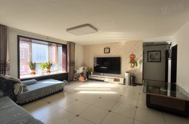 新新家园3室2厅128㎡115万二手房图片