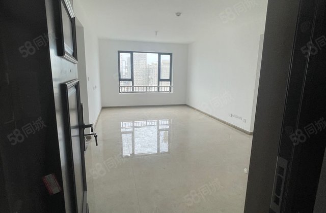 民生凤凰城十七号院3室2厅1卫