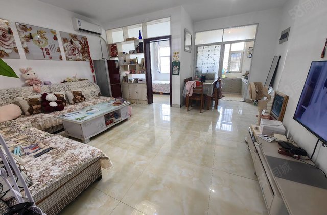 真诚出售 大三居 单价4千多 地暖 可谈价格 水城 五中带储