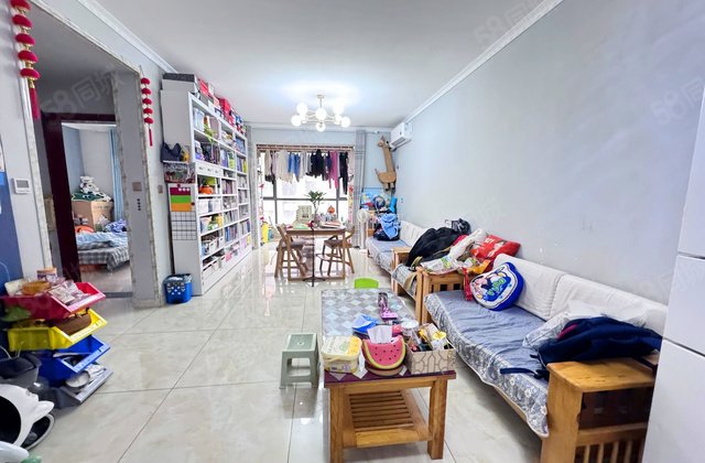 荣民宫园中央2室2厅88.2㎡102万二手房图片