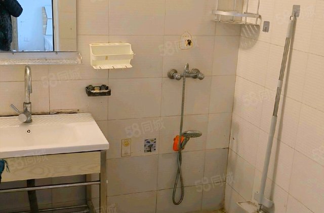 锦西人家一期2室2厅84.22㎡112万二手房图片