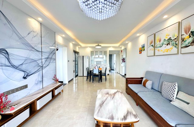 悦峰天誉花苑3室2厅116.14㎡138万二手房图片