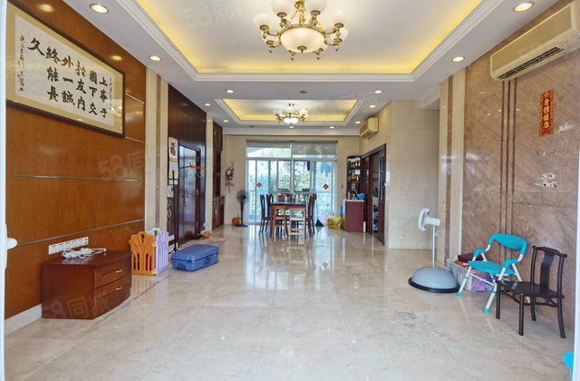 香格里拉花园(三期)4室2厅192.35㎡230万二手房图片