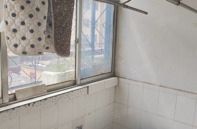 金柱绿城 湖北小区        二楼 乐园   柳泉花园