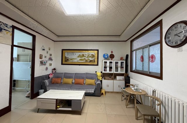 亿丰超市旁 农机公司家属院 三居送储 免大税 急售