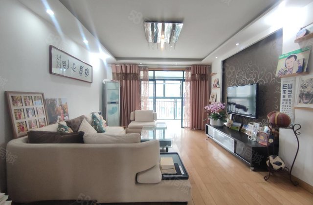 兰天幸福城4室2厅135㎡55万二手房图片