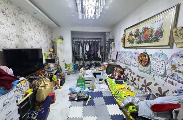 保利罗兰香谷3室2厅90.87㎡303.8万二手房图片