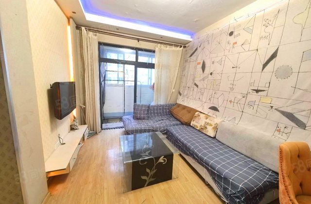 V8区1室1厅51.09㎡49万二手房图片