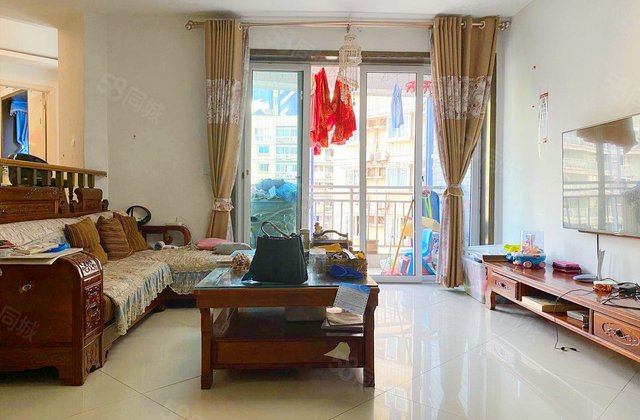 华宇广场3室2厅126㎡167万二手房图片