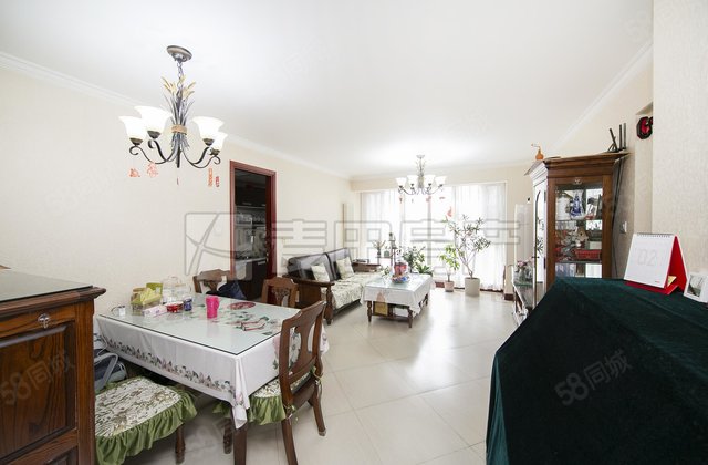 富力城(D区)3室2厅120.72㎡1050万二手房图片