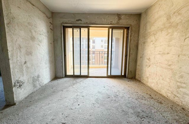 华盛圆坊名荟3室2厅89.62㎡32万二手房图片