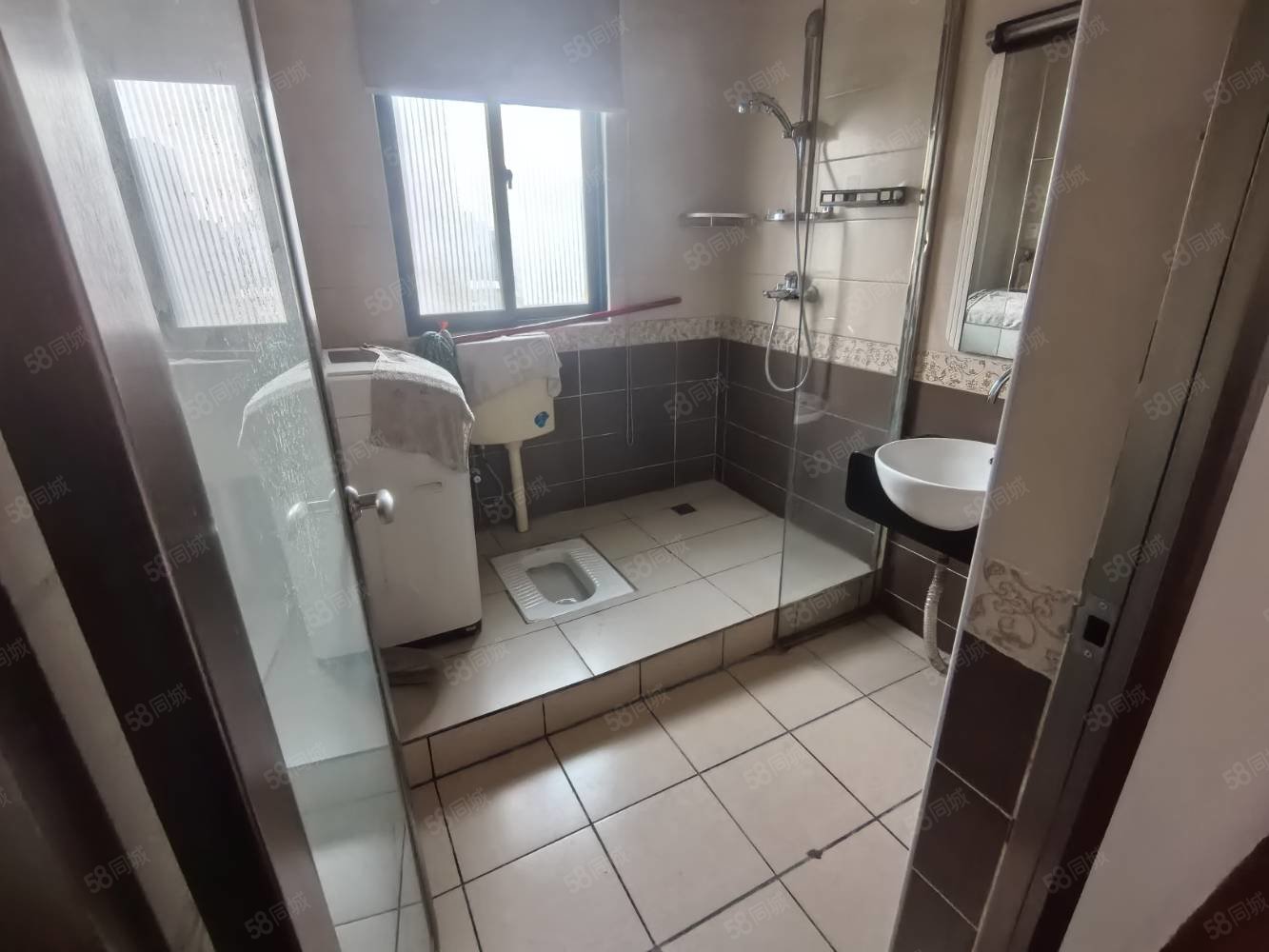 宜人小居2室2厅1卫82㎡南北36万