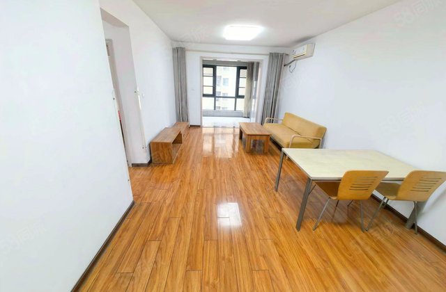 伊顿公馆(西区)2室2厅93.75㎡188万二手房图片