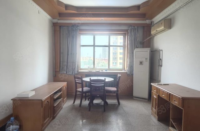 市中心东昌兴华路双，边户全天采光，格局局很合理小区停车方便，