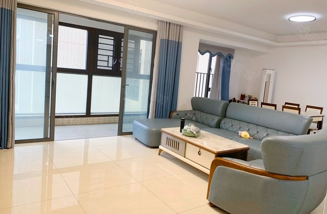 岭南天地怡廷4室2厅133.81㎡270万二手房图片