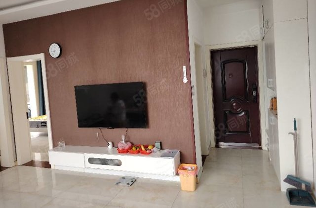 一梯一户，东户，南向，送车位、储藏室，着急用钱