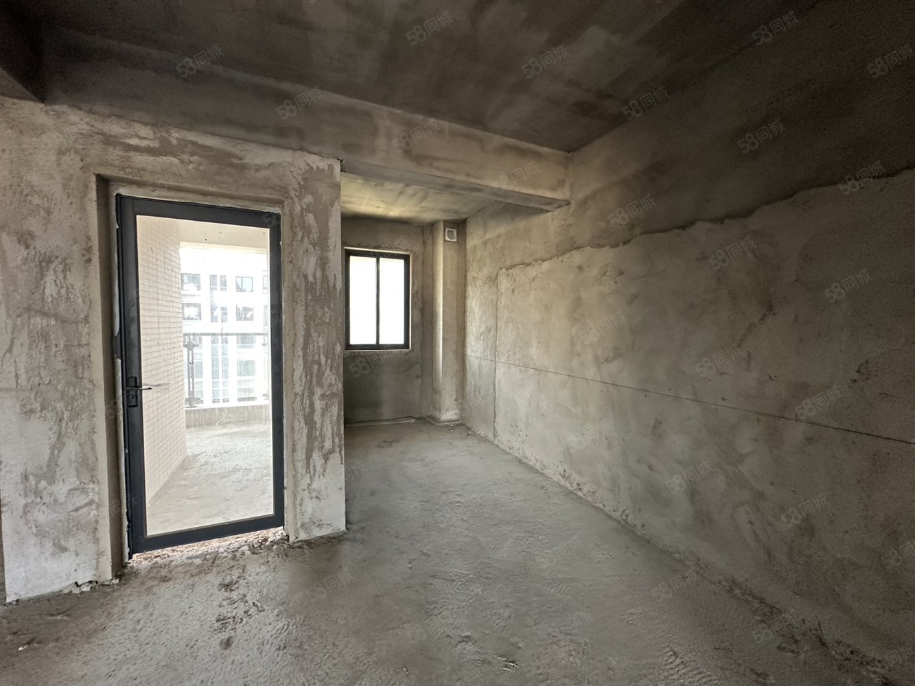 新豪湾 外砂宜华城三期 证在手随时可过户 3房2 钥匙在手