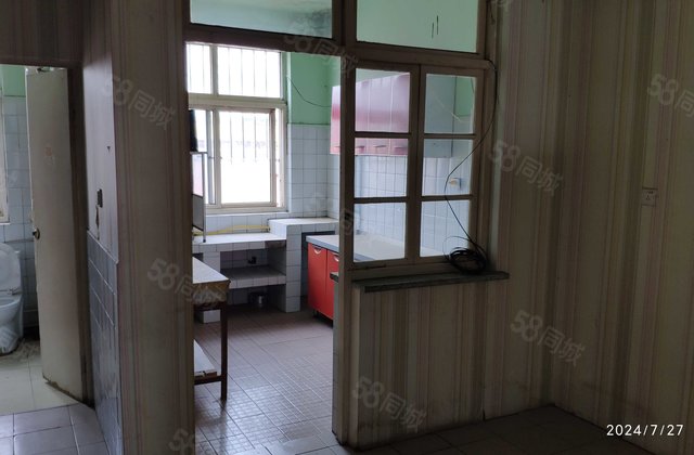 小三居 三中北校 成熟教育医疗配套 南北朝向 送地下室