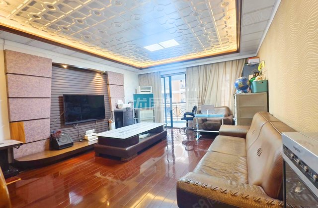 经典时代花园广场4室2厅132.21㎡79.8万二手房图片