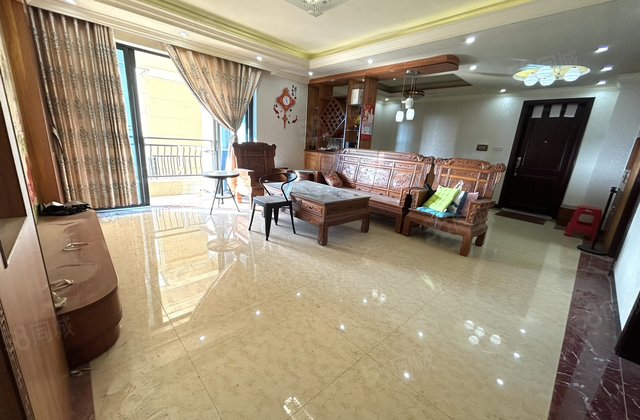 碧桂园凤凰城4室2厅141.54㎡49.8万二手房图片