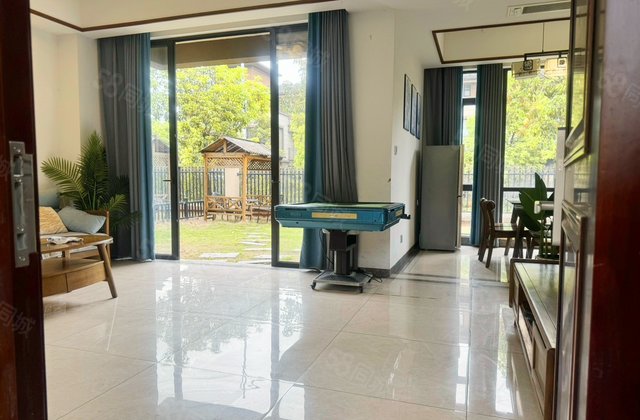 美的鹭湖森林度假区(别墅)3室2厅132.25㎡143万二手房图片