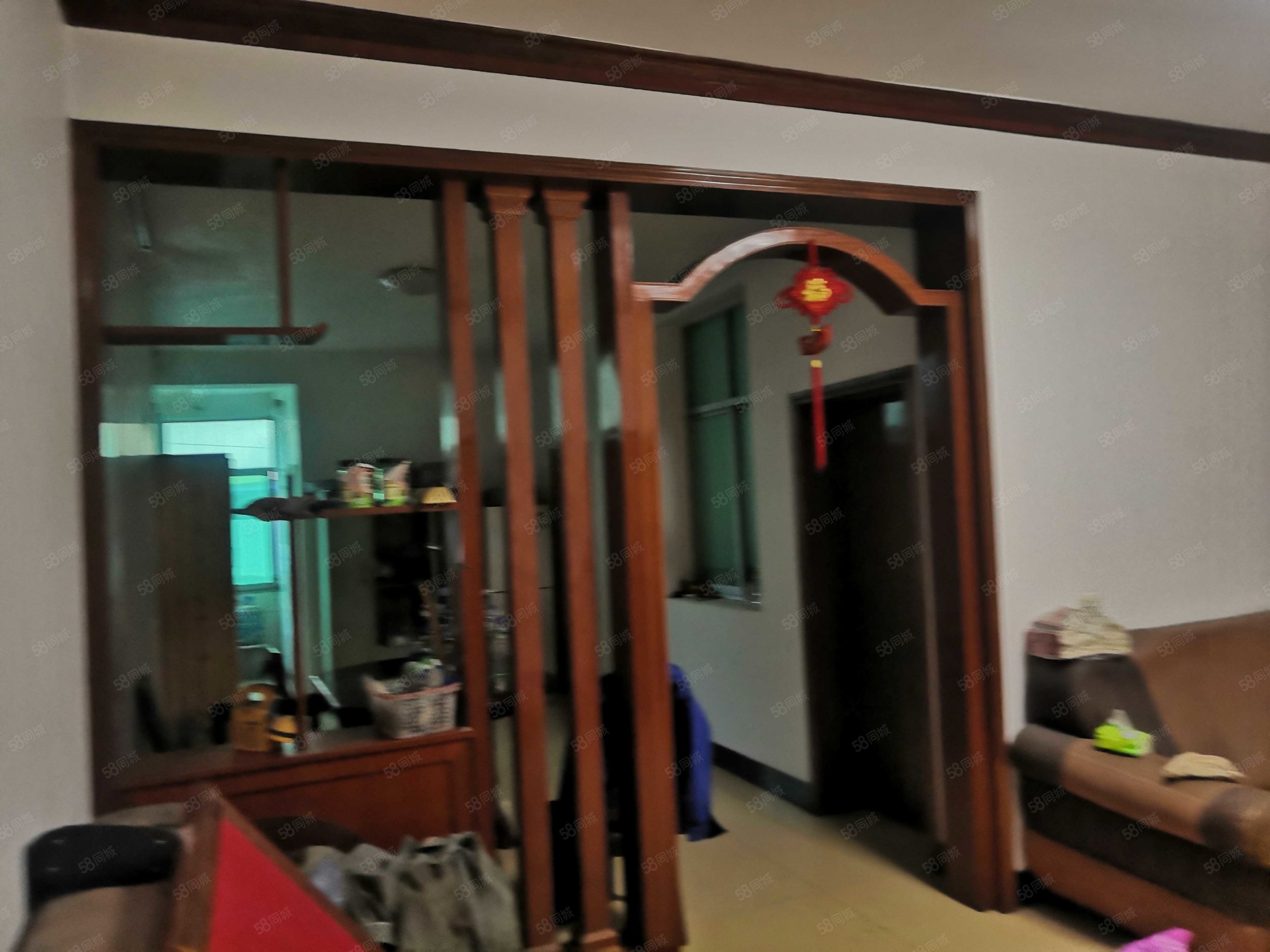 天河嘉苑3室2厅1卫117㎡南北22.8万