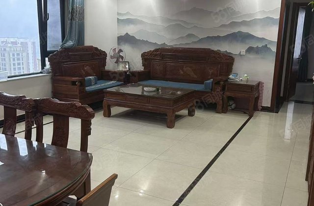 百合新城 集美壹品额带车位储藏室精装边户