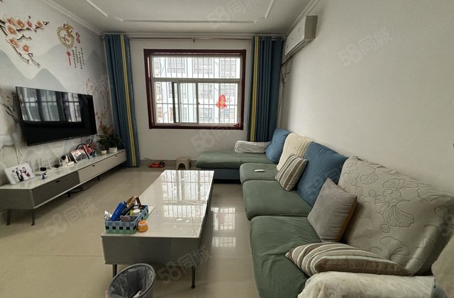 56.6 急售  香江妇幼    三室 南北通透 锦绣园金城