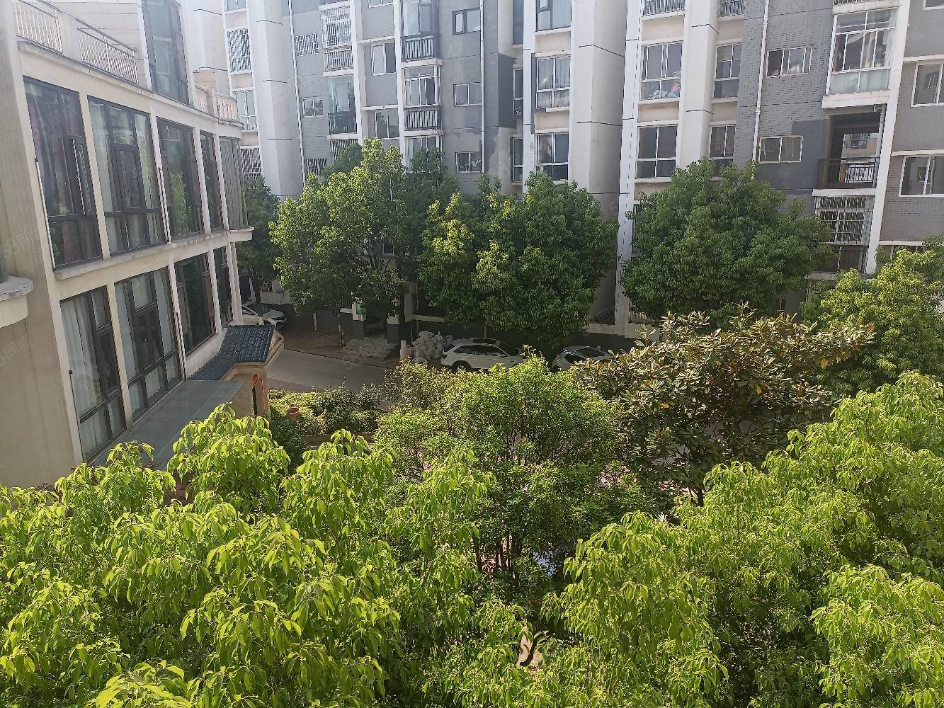 【10图】警苑花园 133平4居室满2 楼层好 户型好 诚售,警苑小区-曲靖