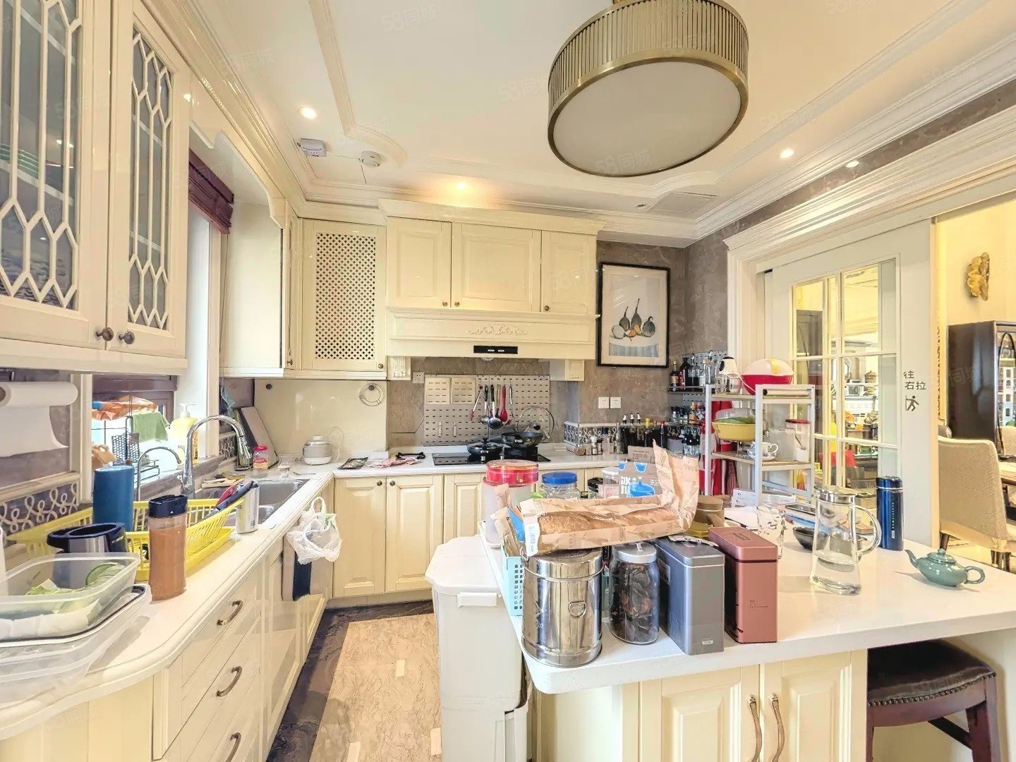 融創(chuàng)千章墅3室2廳3衛(wèi)225㎡南北998萬