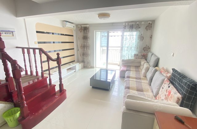 当代国际 精装复式 上下146平 送储 有证可按揭