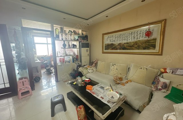 七中对面 馨苑小区 三室 有电梯 好楼层 带地下室 房东急售