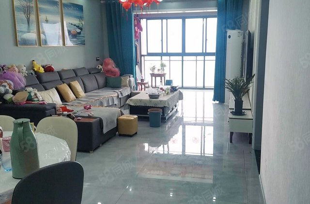 绿地海域澜屿4室2厅123㎡92万二手房图片