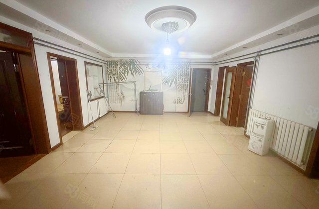 大崂路小区3室1厅97.21㎡130万二手房图片
