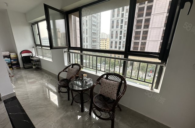 急售！东关瑞府祥生金鳞府！四叶草户型！带车储！免大税！可议价