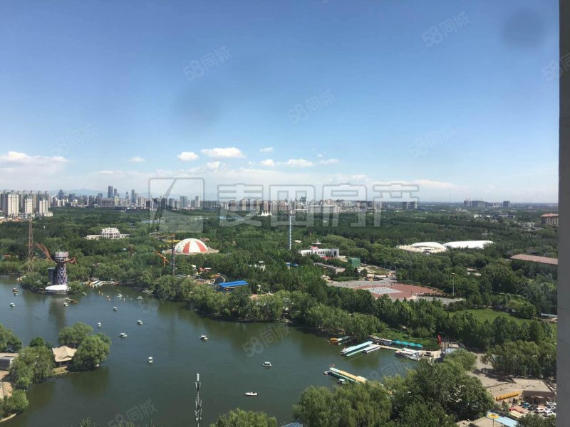 棕櫚泉國際公寓2室2廳1衛(wèi)136㎡東南1249萬