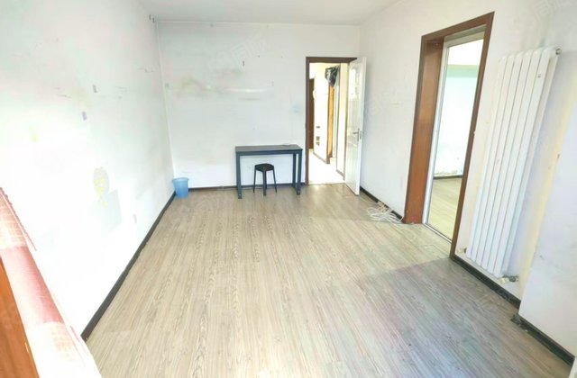 泰华里3室1厅60㎡218万二手房图片