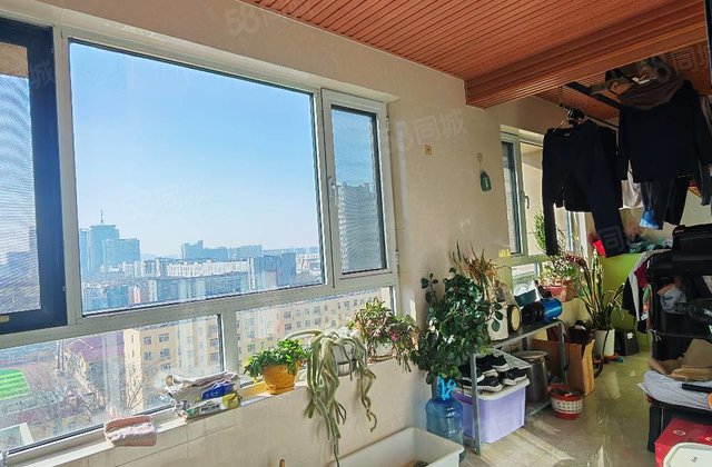 中巨一品家苑 带车位 双阳台 中上楼层 教育生活配套齐全