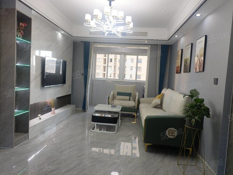 五岛湖公馆3室2厅1卫115㎡南北83.8万