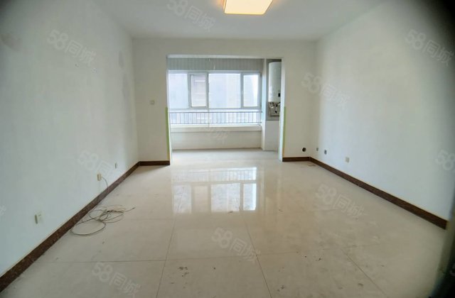 急售 带车位储藏室月亮湾D区单价低 颐馨园城市之尊 金柱绿城