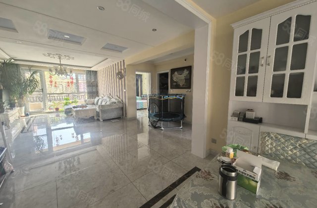 壹品人家3室2厅142㎡130万二手房图片