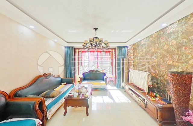 雅仕兰庭3室2厅128.78㎡230万二手房图片