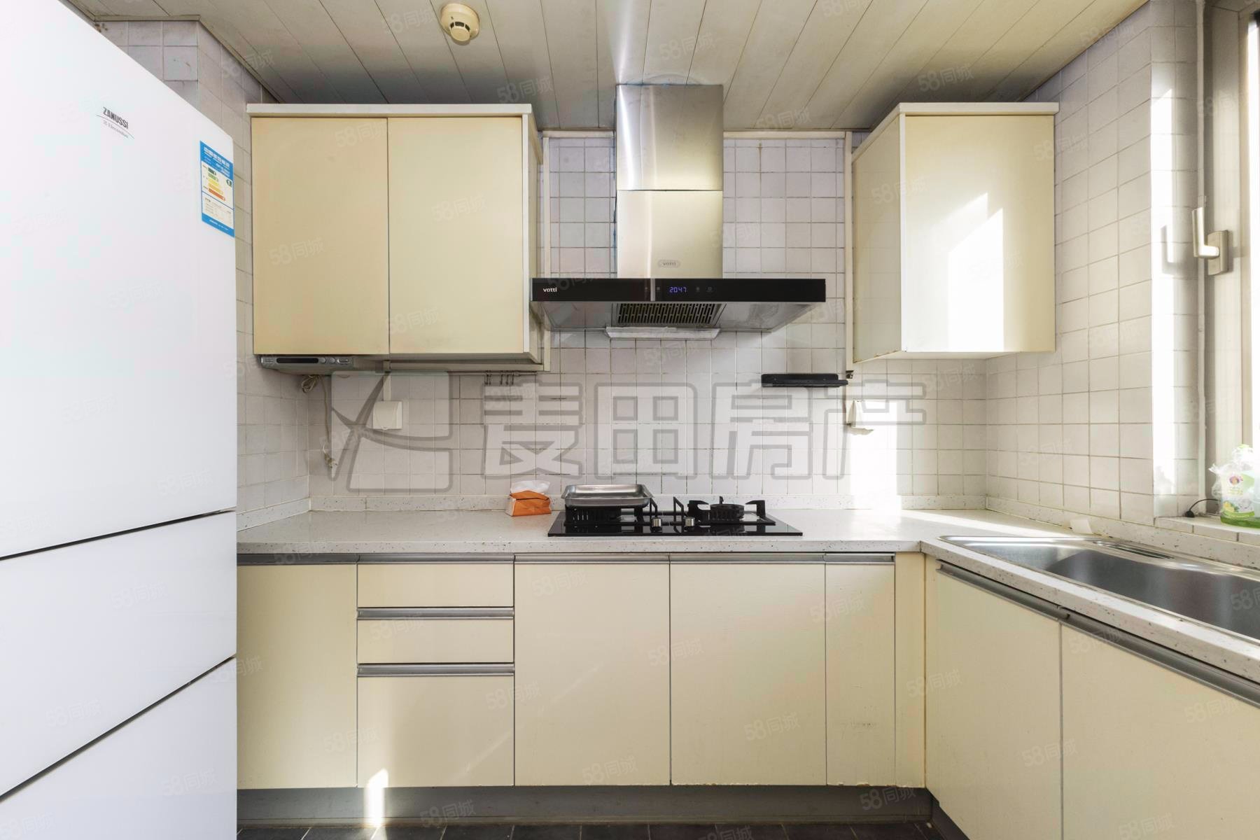 云會里園流清園2室1廳2衛(wèi)117.01㎡東西930萬