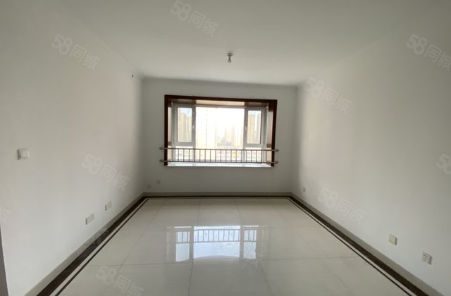 真实在售 新房未住东边户 清水湾 三室双卫 免大税带车位