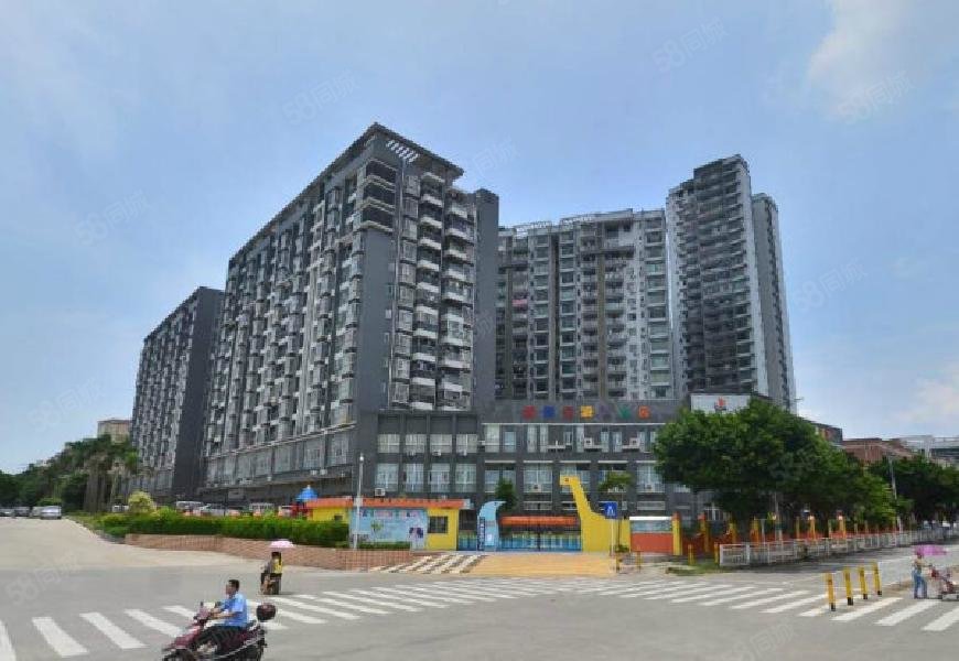 沙井沃尔玛旁恒源花园大型村委房精装3房可落户安全保障