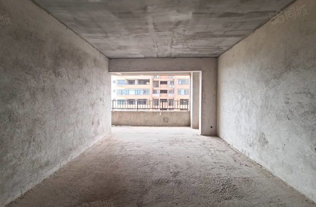 翡翠园3室2厅131㎡36.8万二手房图片