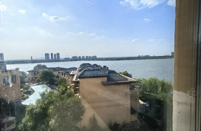 北湖美域3室2厅128㎡133万二手房图片