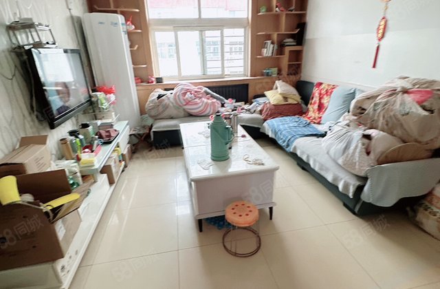 高楼层采光充足 医疗配套成熟 产权清晰 得房好 商业配套齐全